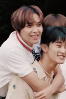 [Chuyển Ver | Abo | Markhyuck] Mang Thai Con Của Giáo Thảo Lớp Bên Cạnh